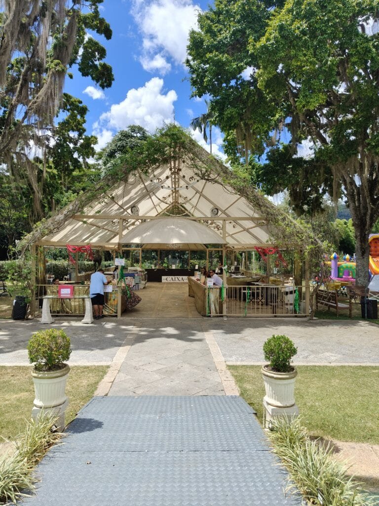 Espaço externo para eventos no Castelo de Itaipava em Itaipava Petrópolis