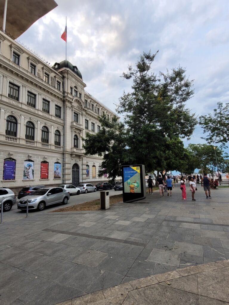 Museu de Arte do Rio na Praça Mauá no Centro do Rio de Janeiro
