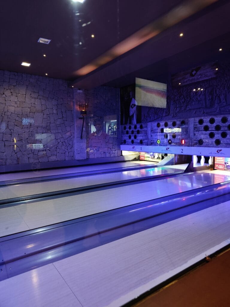 pista de boliche do Village Le Canton em Teresópolis