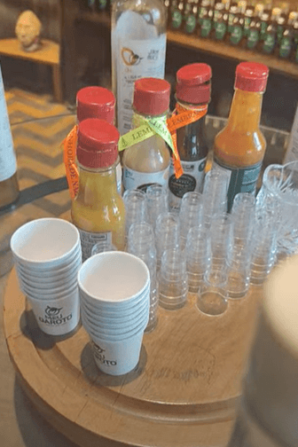 Tasting of jambu cachaça at Cachaçaria Meu Garoto in Belém do Pará