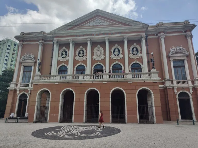 fachada do Teatro da Paz em Bel&eacute;m do Par&aacute;