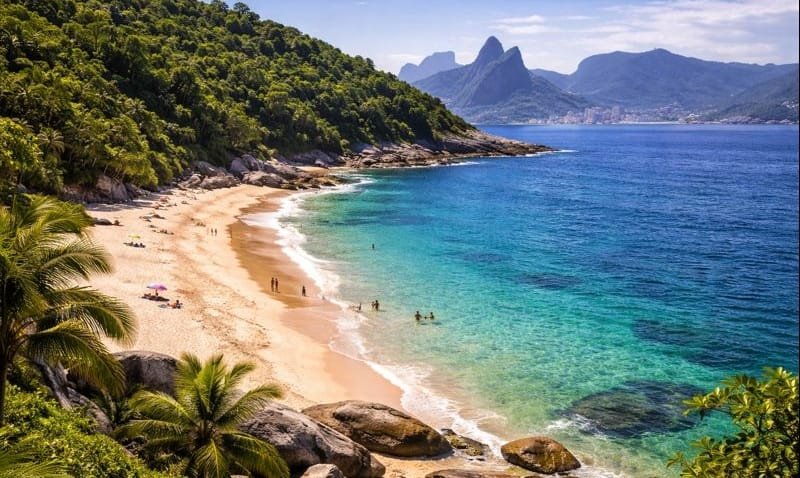 Praias tranquilas do Rio de Janeiro para fugir da muvuca em 2026