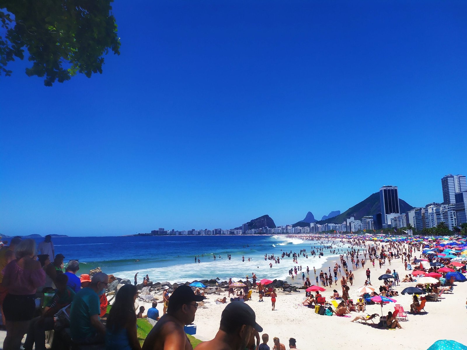 Segurança: Guia Completo Para Viajar com Tranquilidade em Qualquer Destino 1 Segurança: Guia Completo Para Viajar com Tranquilidade em Qualquer Destino