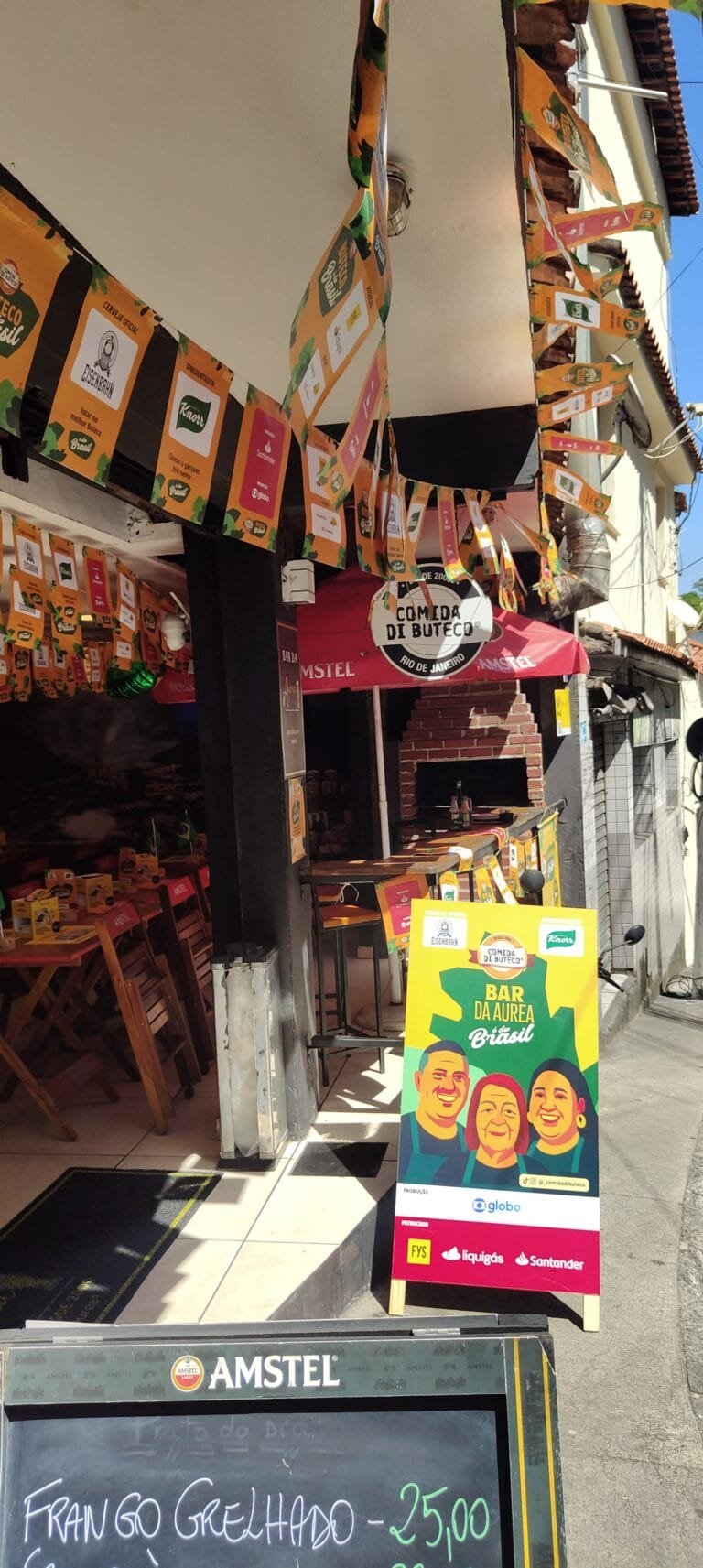 Bar da Áurea rio no Leme durante o Comida di Buteco no Rio de Janeiro