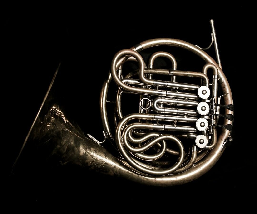 Rio Winds Festival 2026: 14 conciertos gratis en Río 1 Imagem ilustrativa de instrumentos de sopro para o Rio Winds Festival 2026