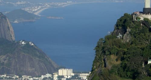 Guided Rio Tour with Christ the Redeemer & Corcovado Train 1 Tour guiado no Rio com Cristo Redentor e Trem do Corcovado